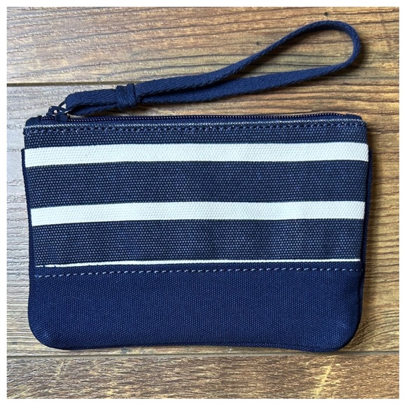 Lands End Canvas Open Tote Bag & Wristlet - Picture 12 of 16